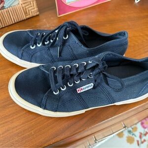 Superga Women’s Navy Canvas Low-Top Sneakers